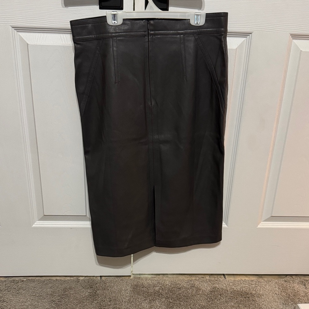 Ann Taylor Charcoal Pencil Skirt - Picture 2 of 4
